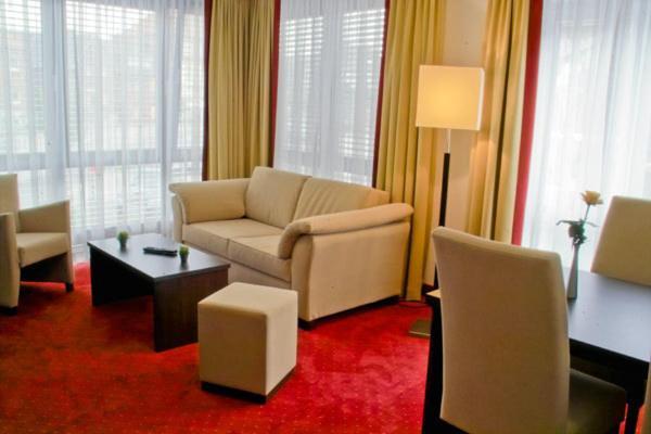 Hib Hotel In Baesweiler Eksteriør bilde
